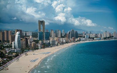 Descubre qué ver y hacer en Benidorm, en la Costa Blanca de España